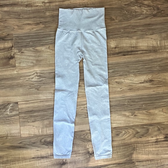 NWOT - FP Movement Good Karma Leggings XS/S - Picture 2 of 9